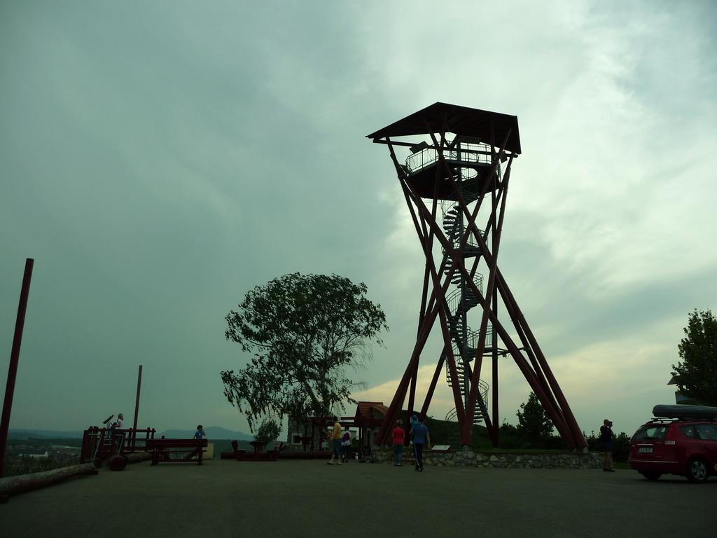 Penzion A Pizzerie Na Zalozne Kobylí Exteriör bild